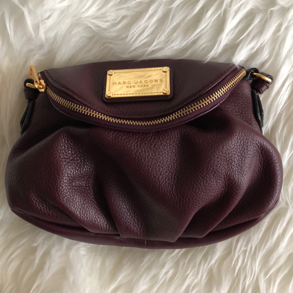 Marc Jacobs Classic Mini Messenger Bag